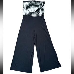 White House Black Market Wide Leg Jumpsuit Small Striped Strapless Black White